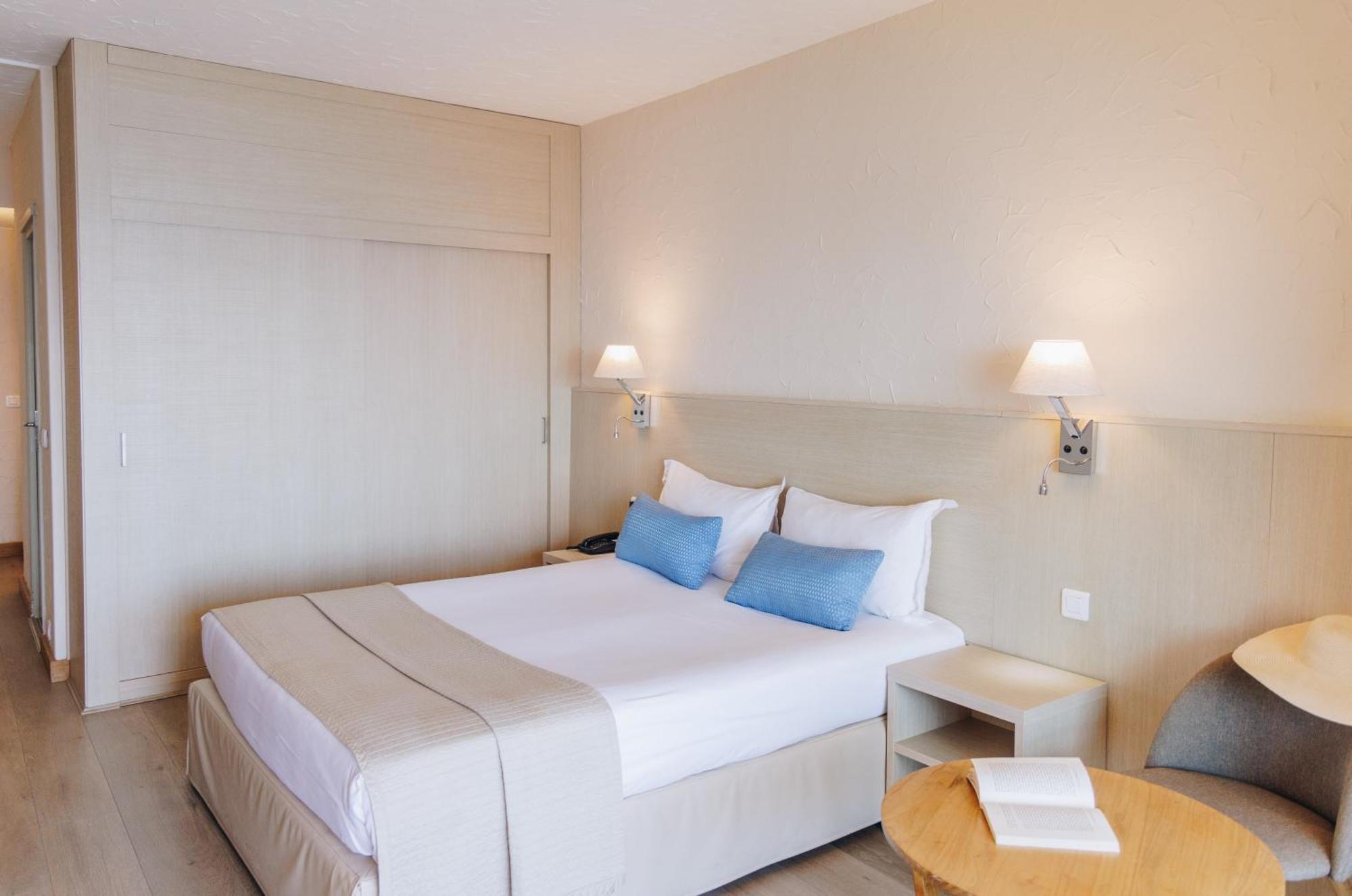 Alivi Hotel Ville-di-Pietrabugno Kültér fotó