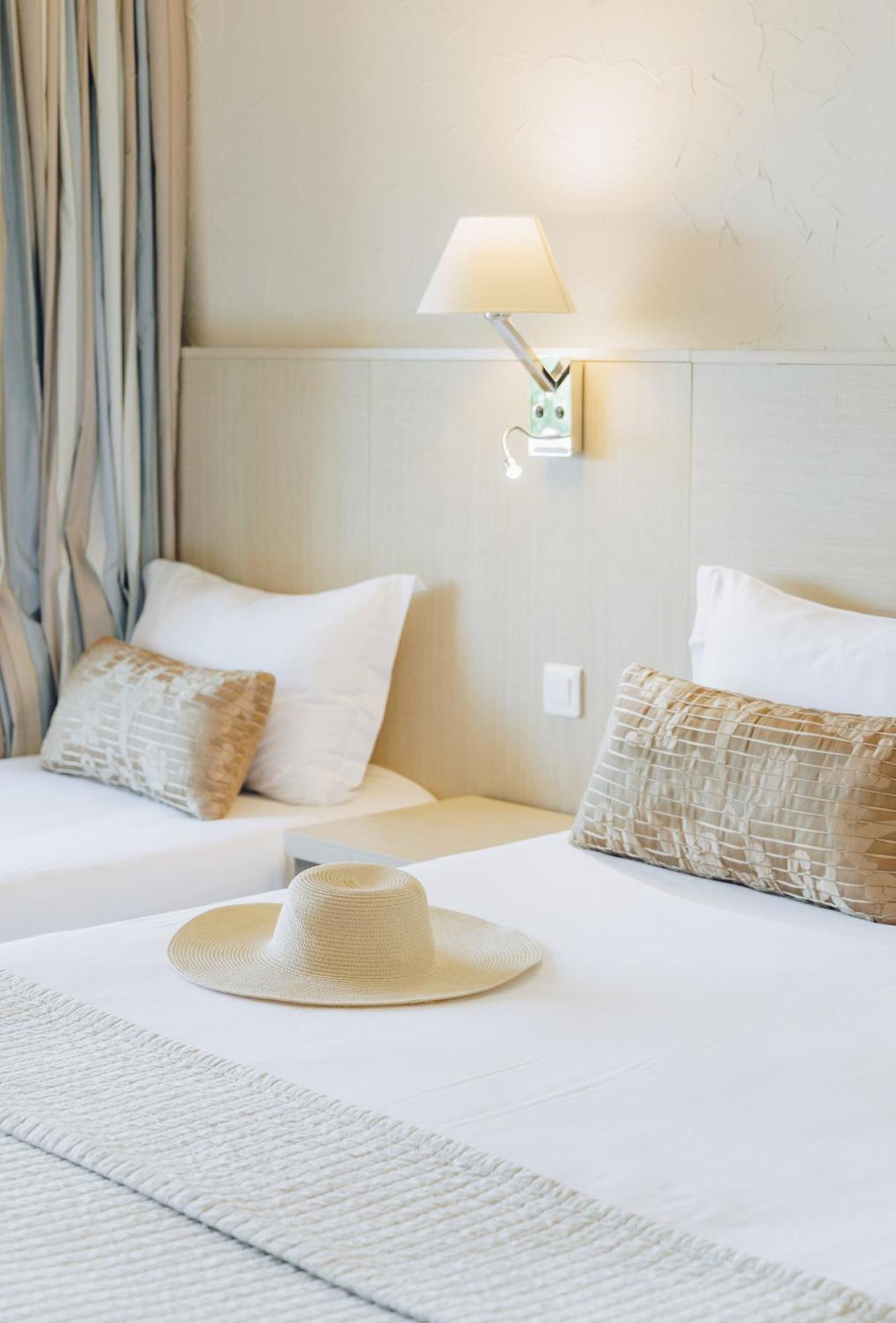 Alivi Hotel Ville-di-Pietrabugno Kültér fotó